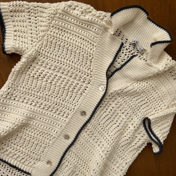 Cute Mesh Zara Sweater - Picture 3 of 3